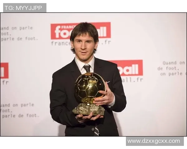 历史上最伟大的足球球员：从贝利到梅西，跨越时代的传奇之路